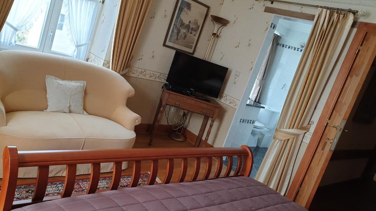 Bed and Breakfast Le Prangeleux Tenneville Esterno foto